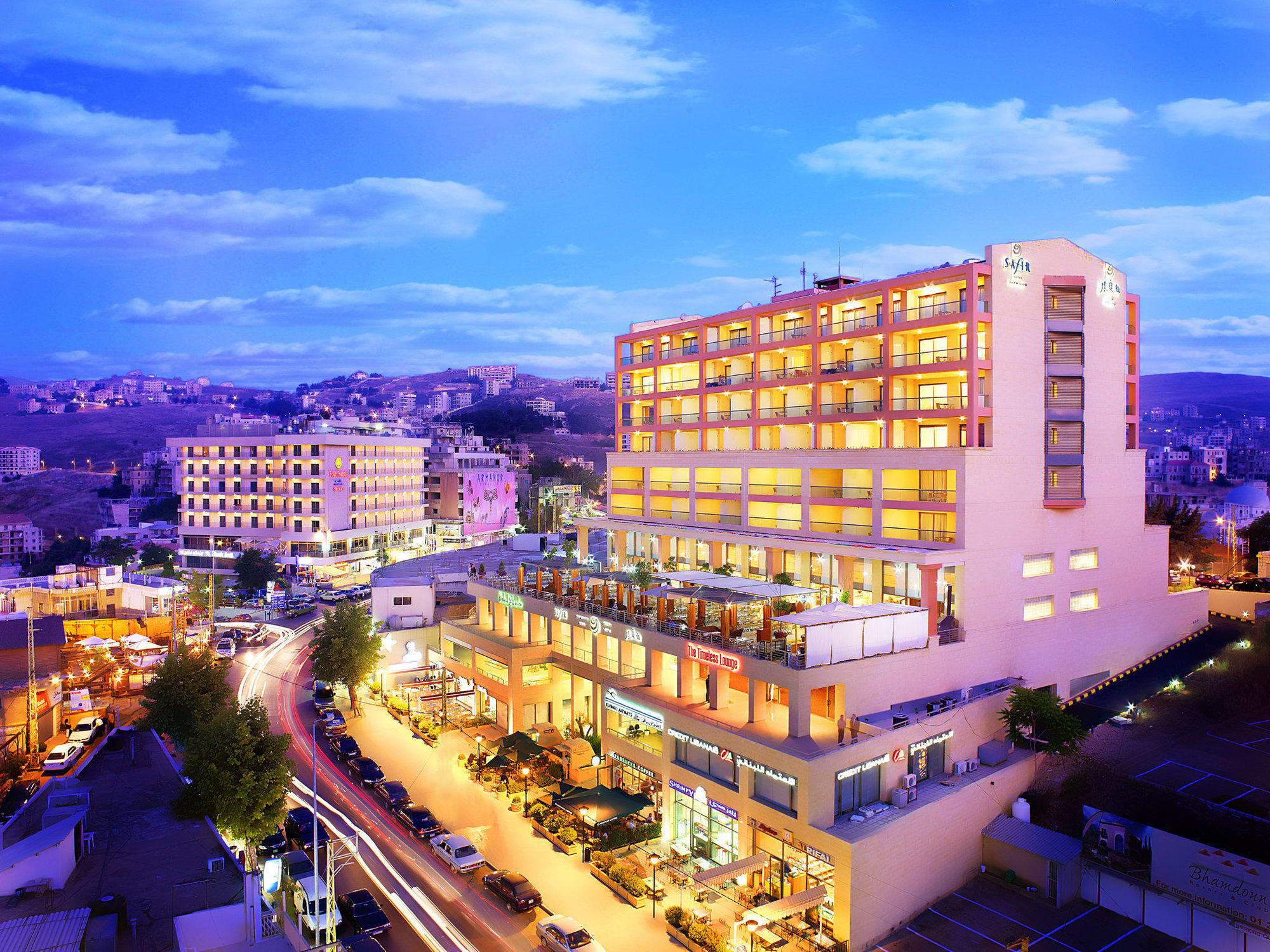 Safir Bhamdoun Hotel エクステリア 写真