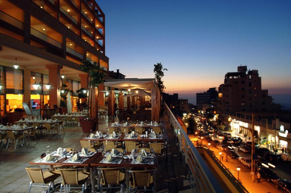 Safir Bhamdoun Hotel エクステリア 写真